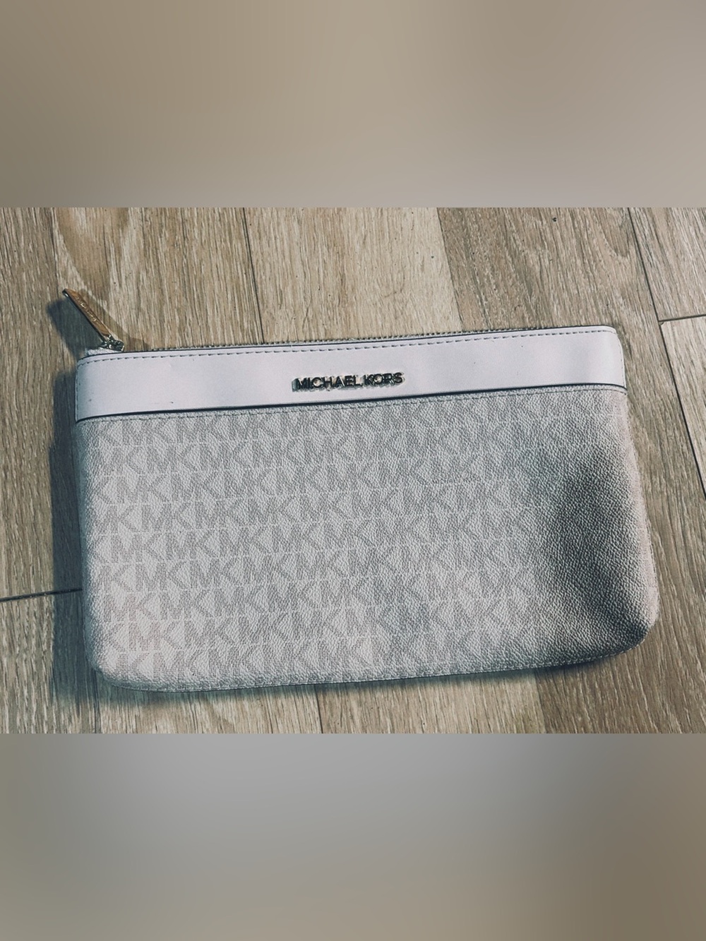 Michael Kors White and Light Gray MK Logo Wristlet Clutch